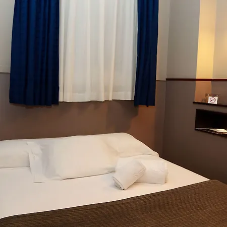 Venecia Plaza Centro 2*